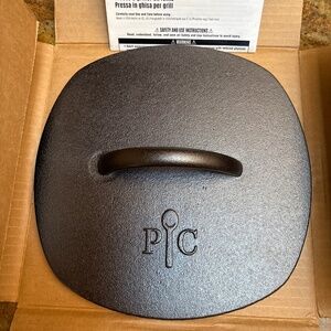 Pampered Chef 8 inch cast iron grill press